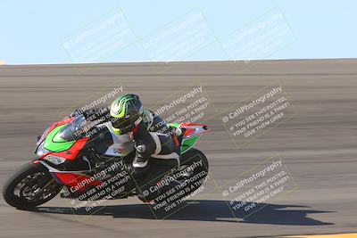 media/Nov-12-2023-SoCal Trackdays (Sun) [[5d1fba4e7d]]/Bowl (930am)/